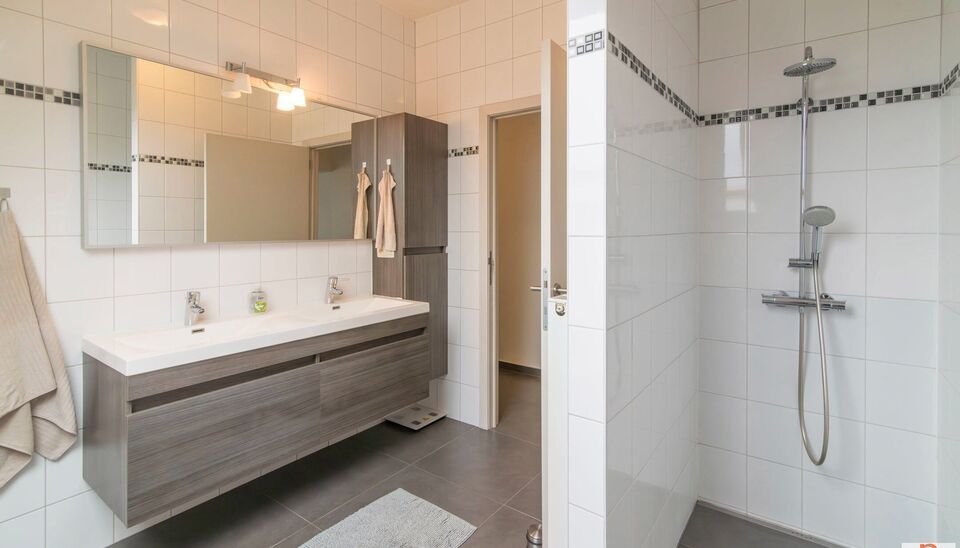 Appartementsgebouw te koop in Houthalen-Helchteren