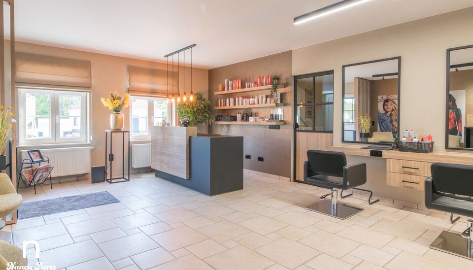 Gebouw voor gemengd gebruik te koop in Beringen