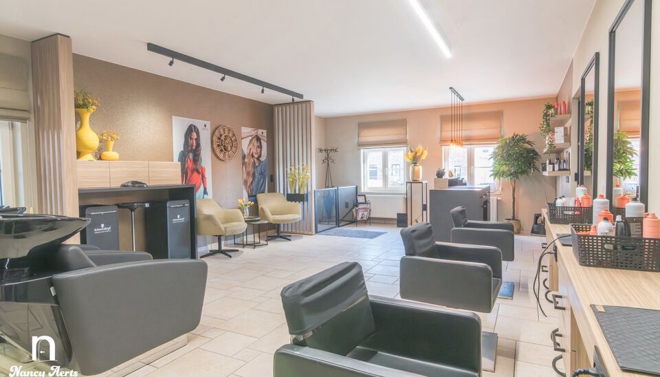 Gebouw voor gemengd gebruik te koop in Beringen